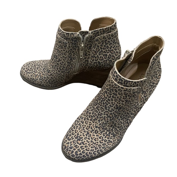 Lucky Brand Yabba Leopard Print Ankle Wedge Booties 7.5 Eyelash Leopard NWOT - Picture 5 of 14